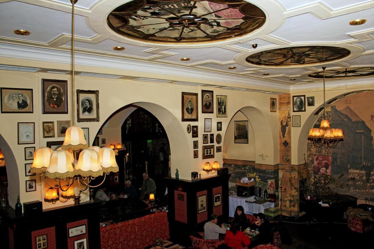 Hotel Coroana Braşov Exterior foto